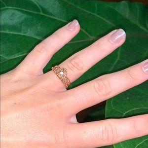 pandora rose gold princess crown ring(TAKE OFFERS)